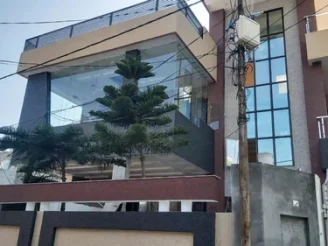 well-furnished-duplex-home-500x500